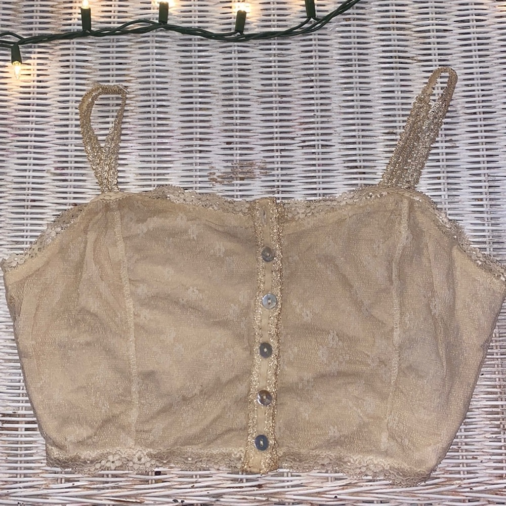 lace crop top
